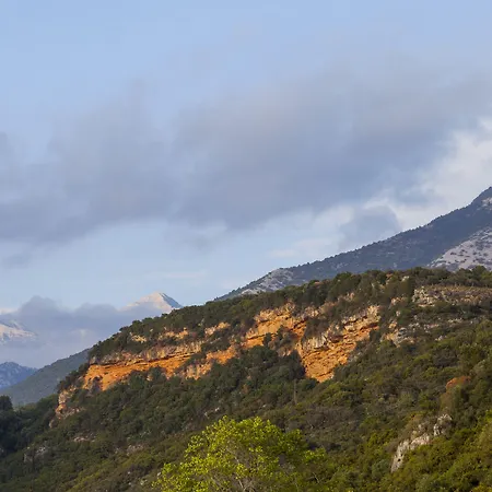 Vila Asanti Villas Lévktron