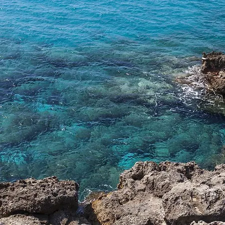 别墅 Asanti Lévktron