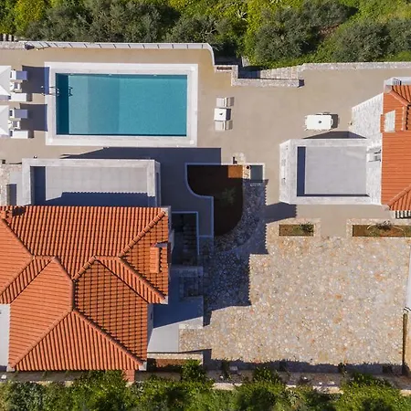 Asanti Villas Vila *