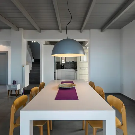 别墅 Asanti Lévktron